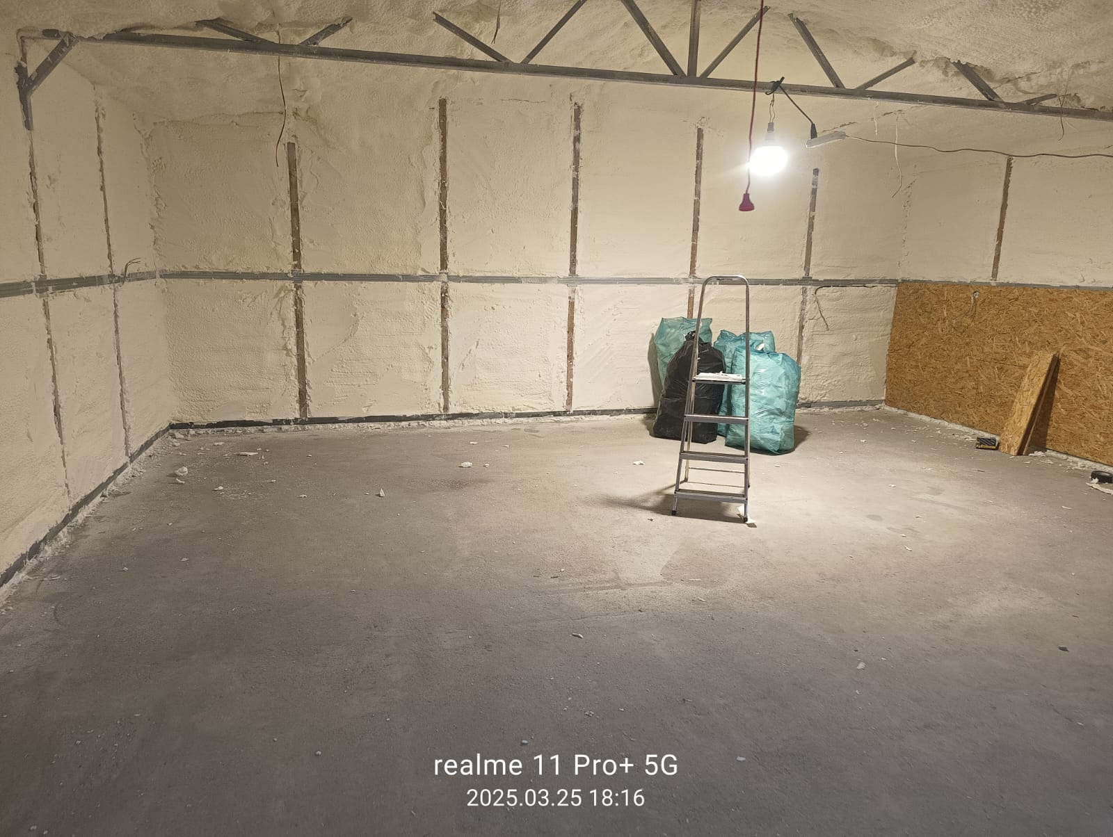 Ocieplanie pianką 7